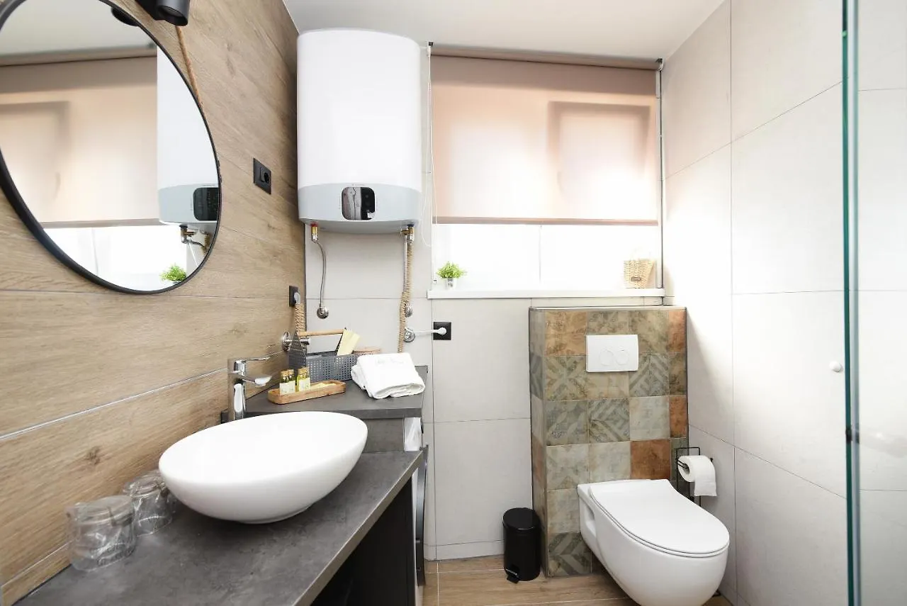Feel Good Apartment & Studio Zadar 0*,  Kroatien