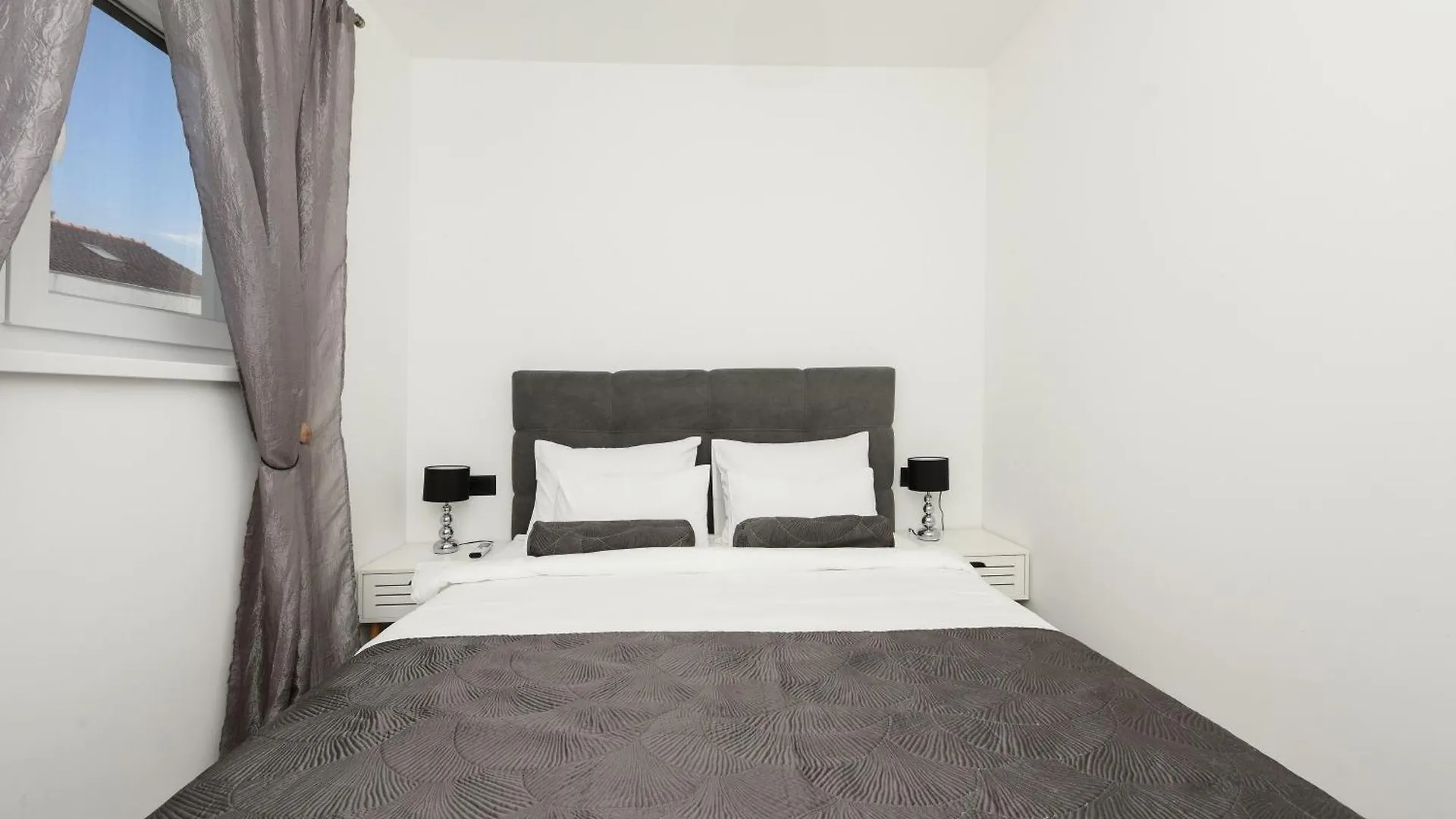 Feel Good Apartment & Studio Zadar 0*,  Kroatien
